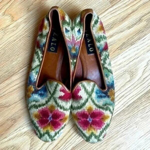 ZALO needle point floral loafers size 8